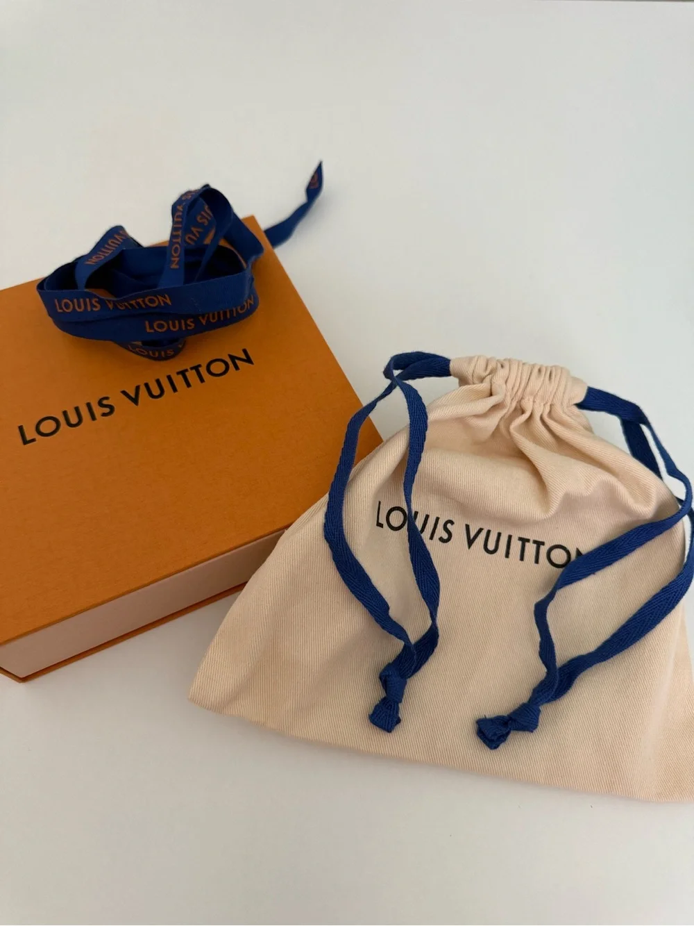 🌹Authentic Louis Vuitton Crossbody Vachetta Strap 12mm - 48” length